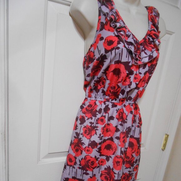 love, Fire Red and Purple Floral Backless Dress - Picture 2 of 13